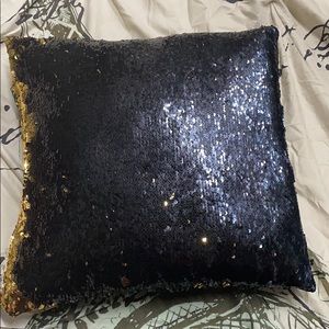 Pillow